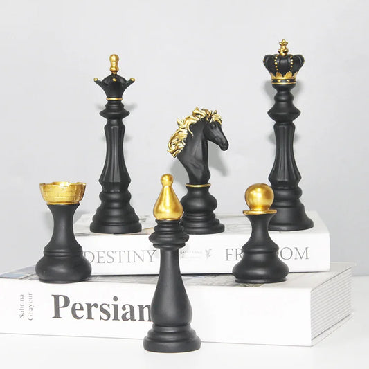 Royal Resin Chess Decor